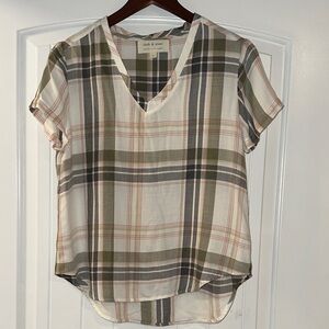Cloth & Stone Plaid V-Neck Top - Multicolor